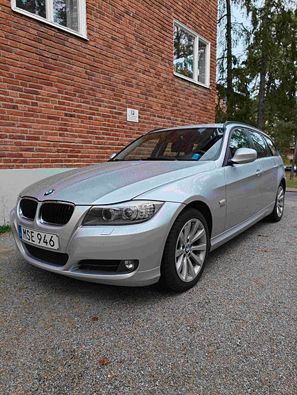 BMW 320d 14 of 22