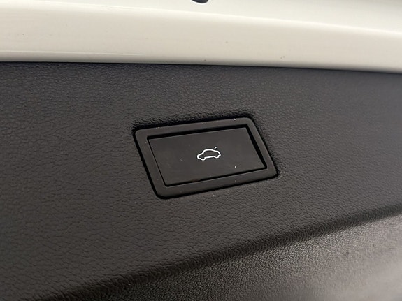 Volkswagen Tiguan 24 of 30