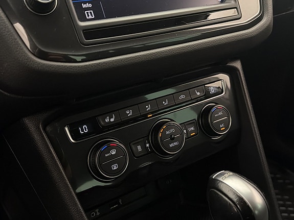 Volkswagen Tiguan 20 of 30