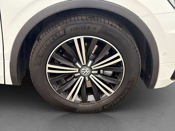 Volkswagen Tiguan 29 of 30