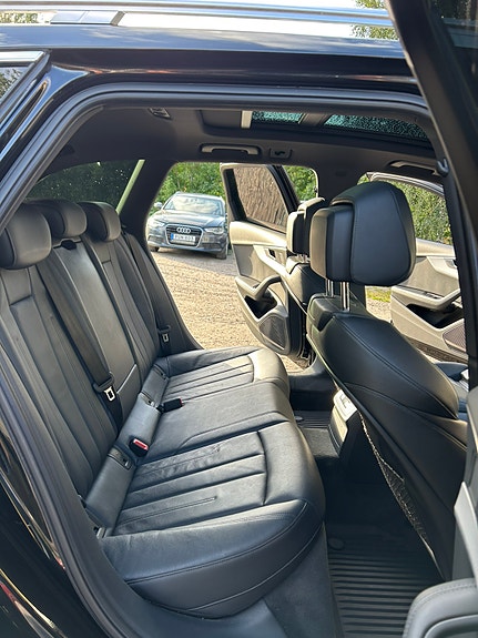Audi A4 allroad 9 of 12