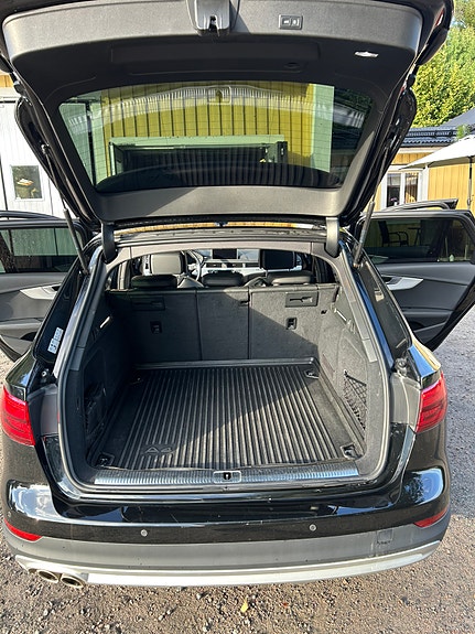 Audi A4 allroad 10 of 12