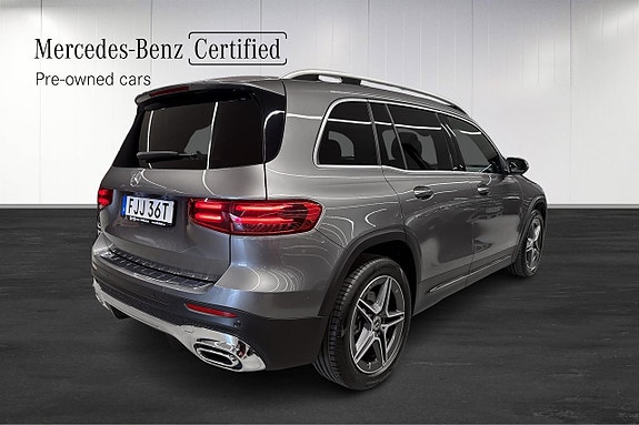 Mercedes-Benz GLB220 d 4 of 11