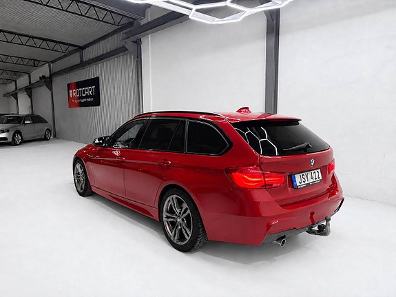 BMW 318d 3 of 13