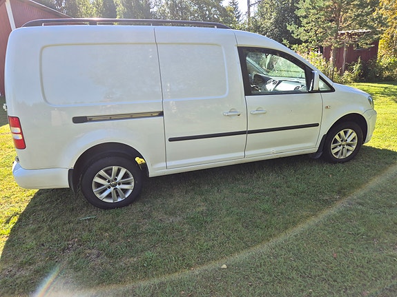Volkswagen Caddy Maxi 4 of 6