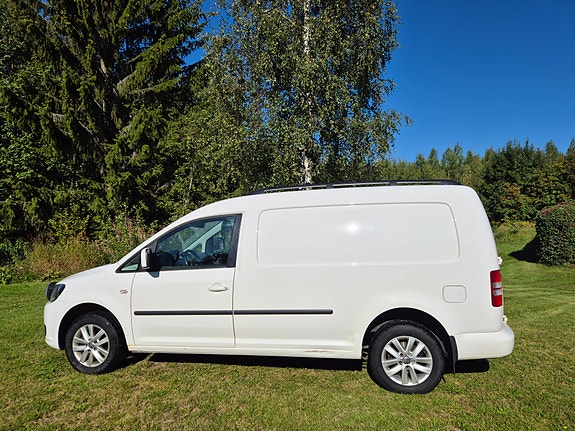 Volkswagen Caddy Maxi 2 of 6