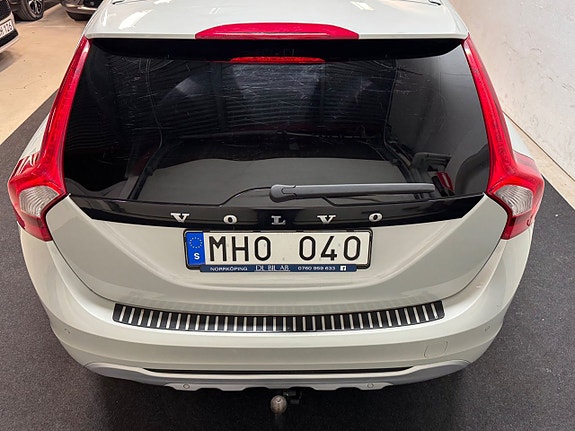Volvo V60 26 of 30