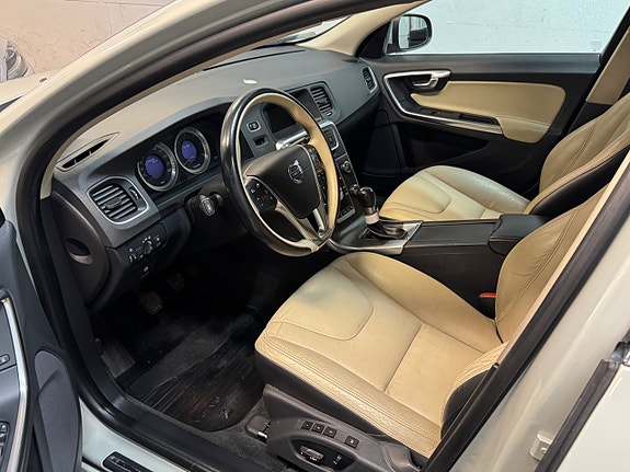 Volvo V60 29 of 30