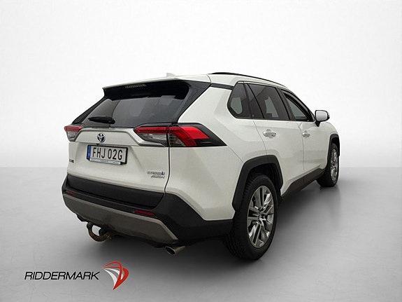 Toyota RAV4 8 of 30