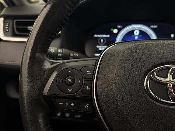Toyota RAV4 20 of 30
