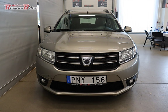 Dacia Logan 8 of 19