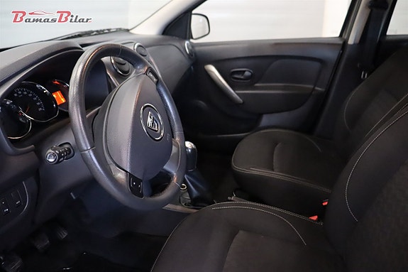 Dacia Logan 10 of 19