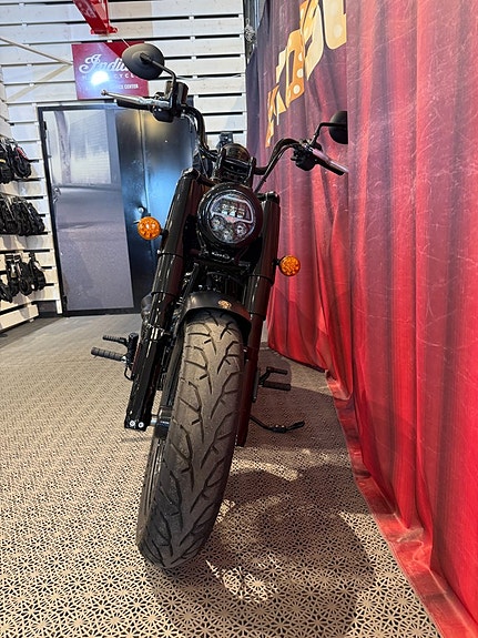 Indian Bobber Dark Horse *Få mil!* 5 of 12