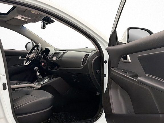 Kia Sportage 15 of 30