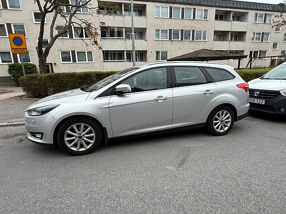 Ford Focus 3 of 13