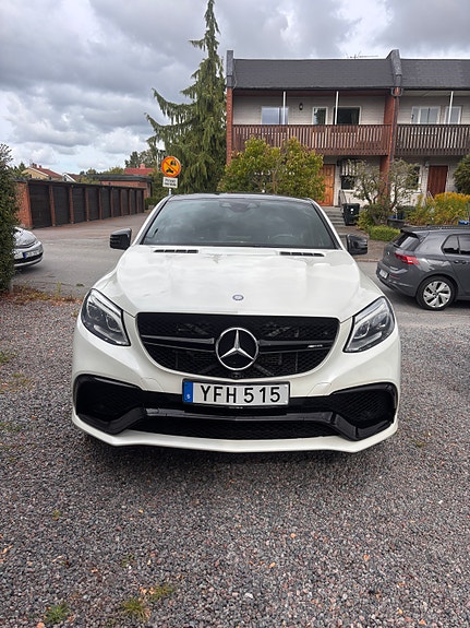 Mercedes-Benz GLE63 3 of 11