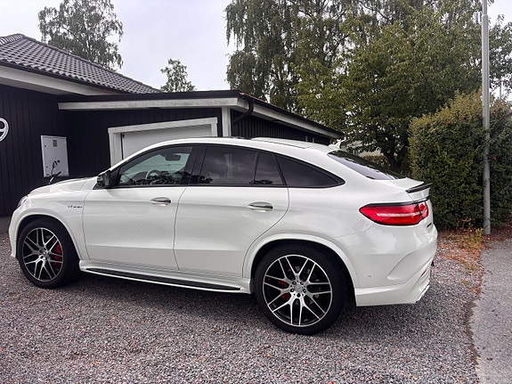 Mercedes-Benz GLE63 5 of 11
