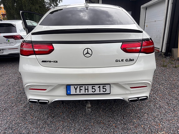 Mercedes-Benz GLE63 6 of 11