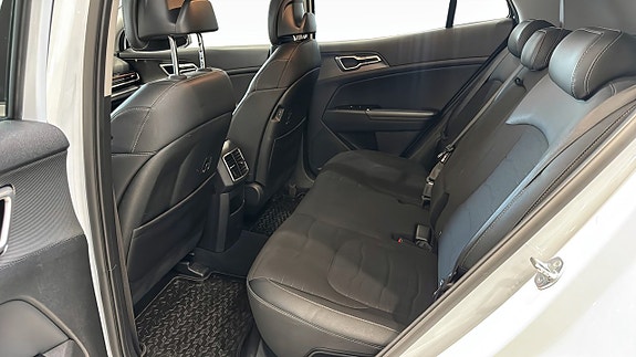 Kia Sportage 10 of 20