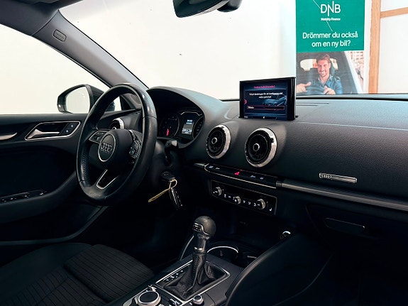 Audi A3 9 of 14
