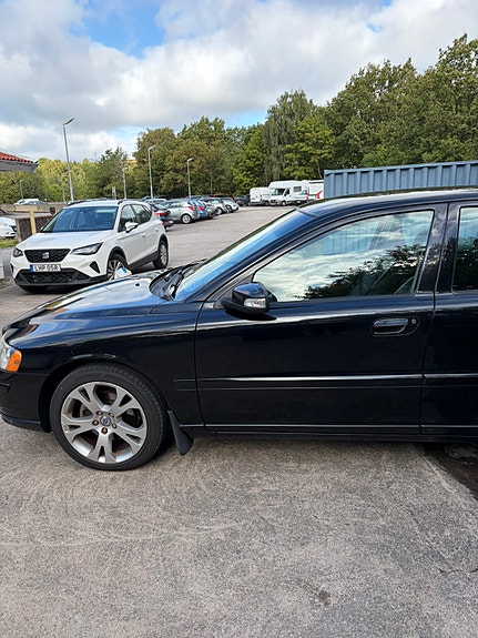 Volvo S60 5 of 25