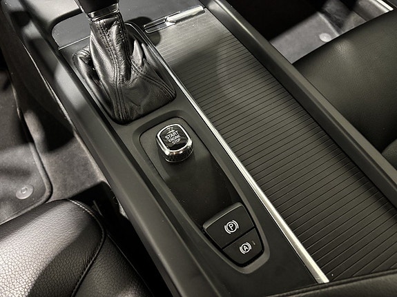 Volvo V60 17 of 27