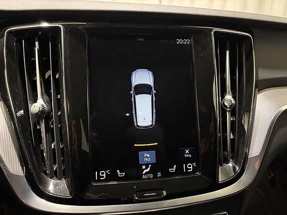 Volvo V60 19 of 27