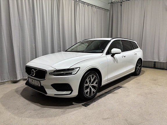 Volvo V60 8 of 27