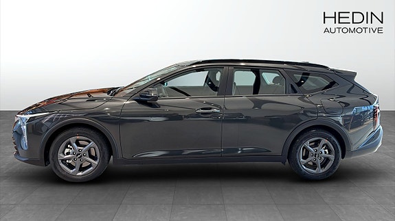 Kia K4 6 of 16