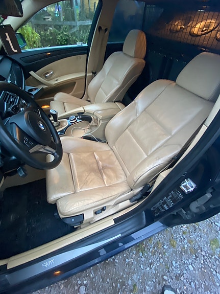BMW 523i 5 of 5