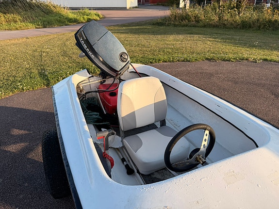 Fugitive sport båt 4 of 6
