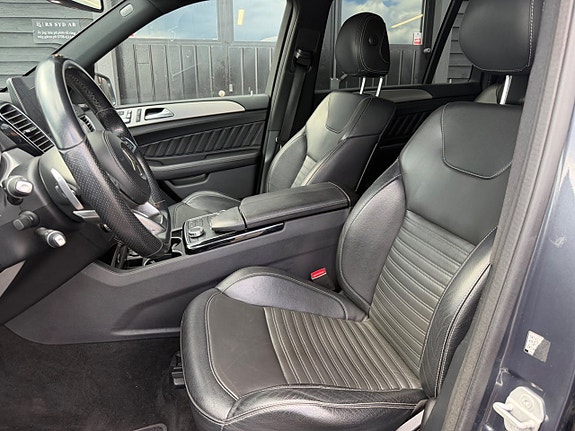 Mercedes-Benz GLS350 d 15 of 26