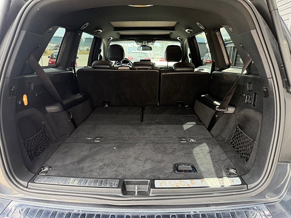 Mercedes-Benz GLS350 d 19 of 26