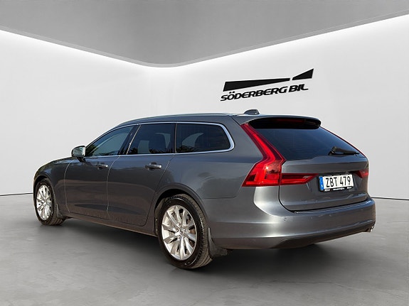 Volvo V90 17 of 28