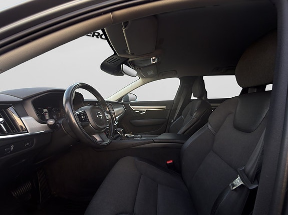 Volvo V90 5 of 28
