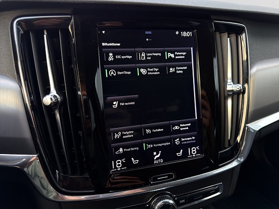 Volvo V90 13 of 28