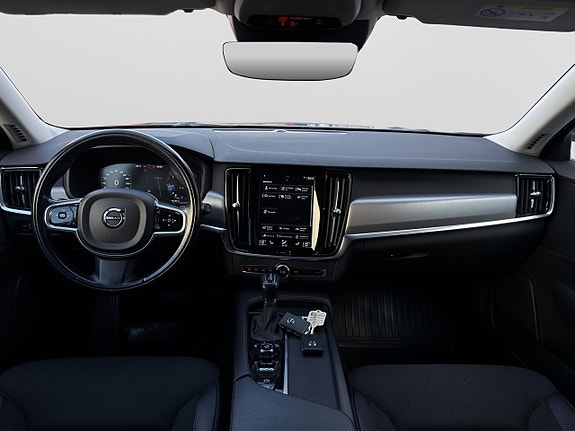 Volvo V90 7 of 28