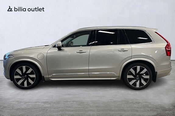 Volvo XC90 3 of 30