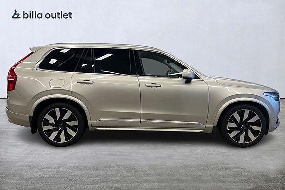Volvo XC90 7 of 30