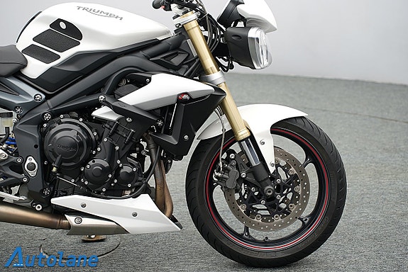 Triumph Street triple *Nyservad 12 of 26