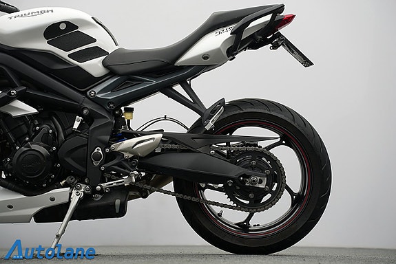 Triumph Street triple *Nyservad 15 of 26