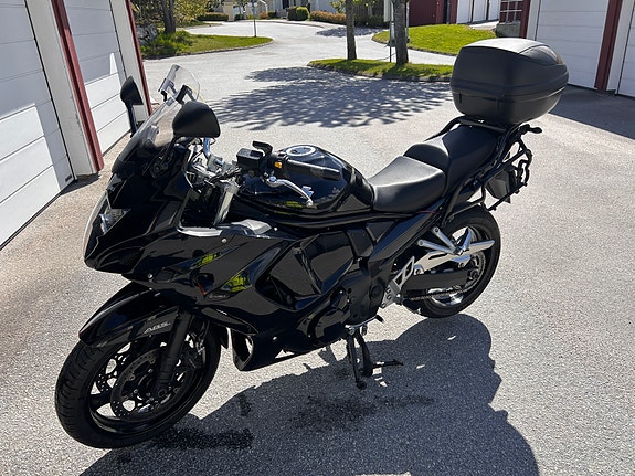 Suzuki GSX1250FA 7 of 12