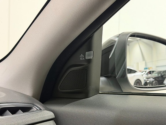 Volvo V70 14 of 21