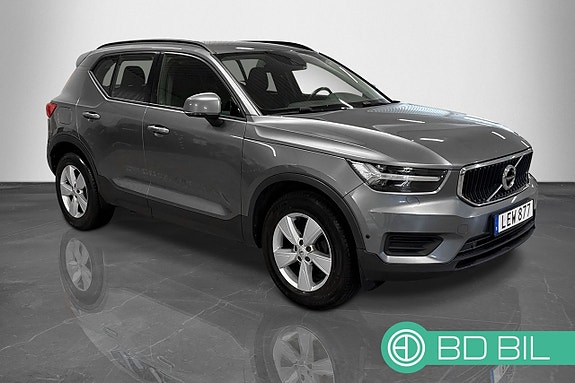 Volvo XC40 6 of 23