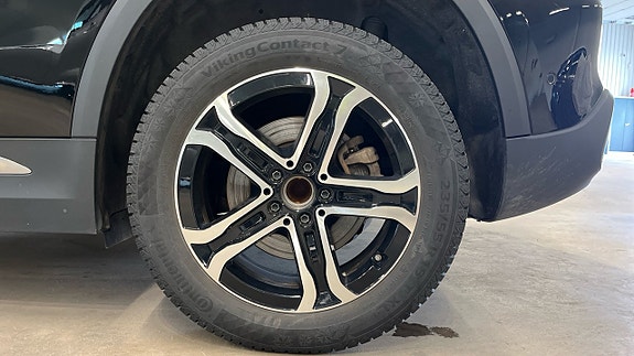 Mercedes-Benz EQA250 6 of 23