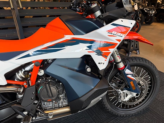 KTM 890 Adventure R 5 of 9