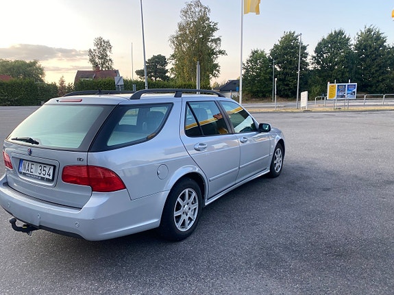 Saab 9-5 8 of 13