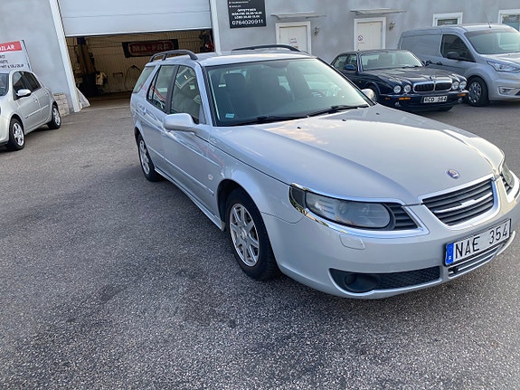 Saab 9-5 2 of 13