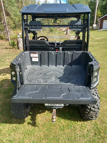 Linhai T-Boss 570 3 of 4