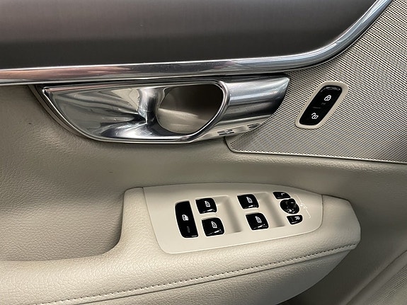 Volvo V90 16 of 22